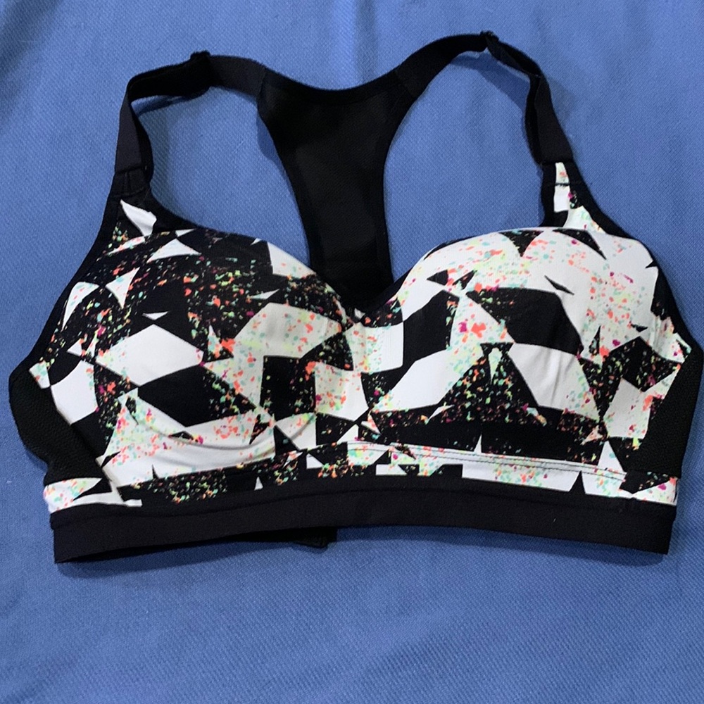Victoria Secret Sports Bra